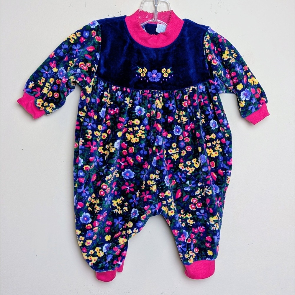 Vintage Emma's Garden 90s Baby Girl's One‎ Piece Velour Floral Romper 6 Months